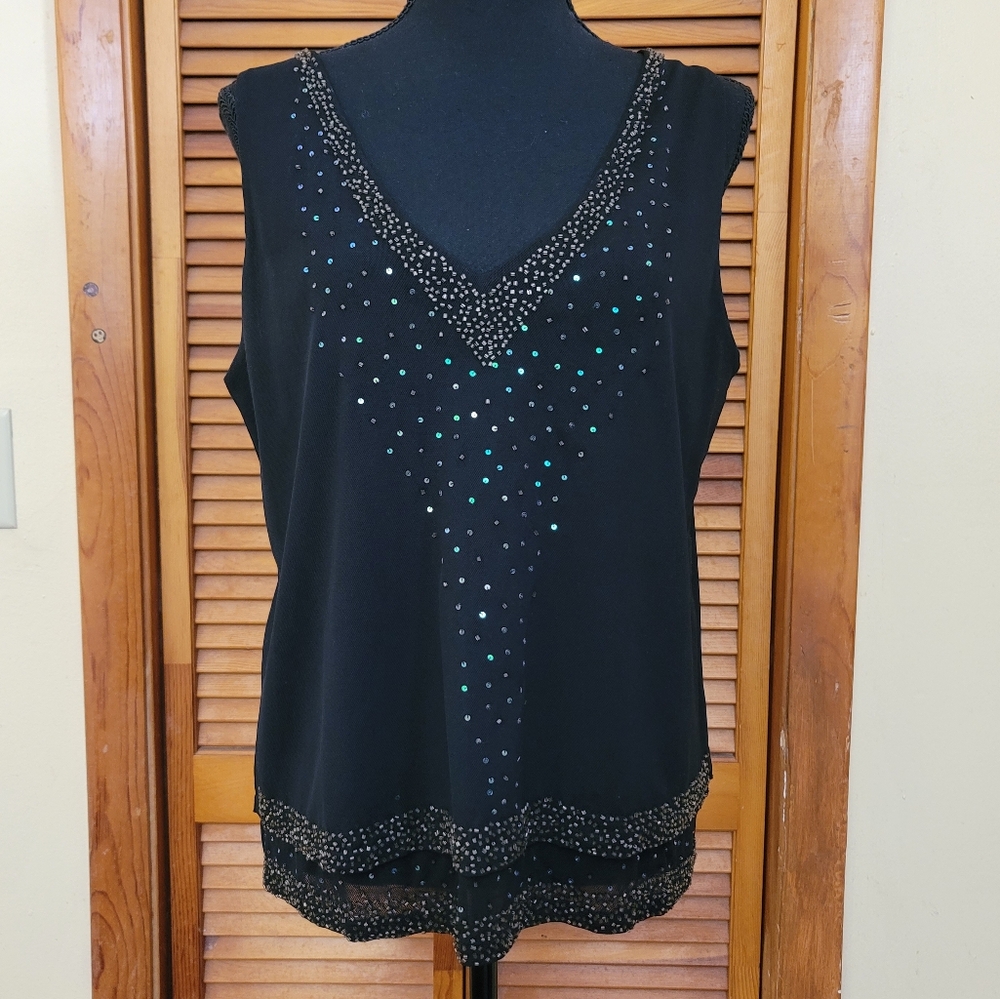 EUC Avenue Sheer Sleeveless Tank Top Size 14/16